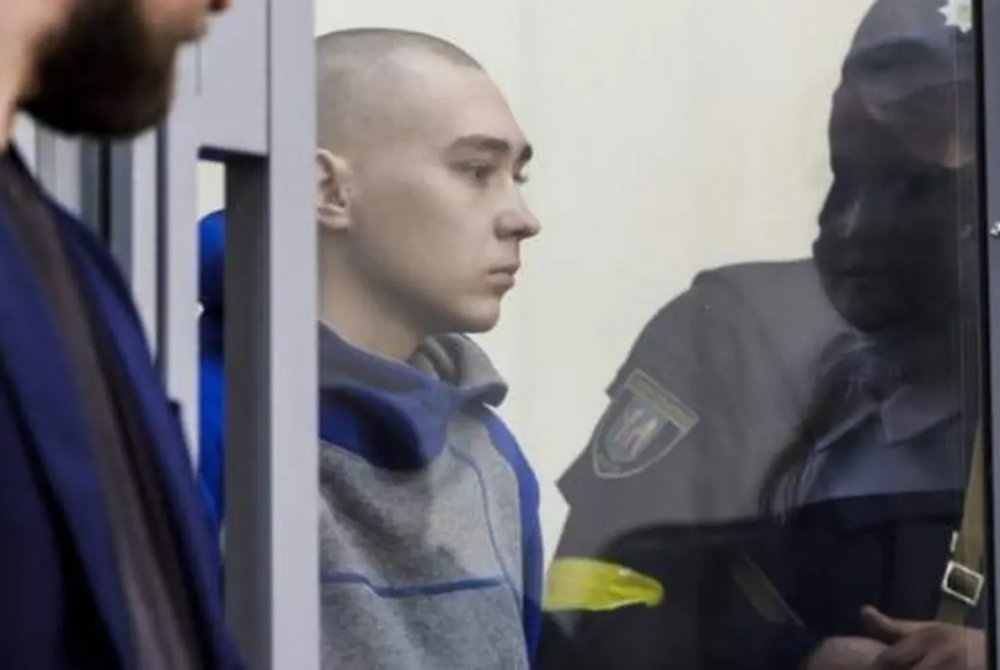 Počelo prvo suđenje za ratni zločin u Ukrajini: Ruski vojnik (21) optužen za ubojstvo civila