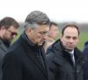 Plenković, Jandroković i Miljenić položili vijence na mjestu masovne grobnice na Ovčari