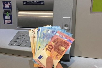Vodič za građane: Pripremite gotovinu za Novu godinu. Neki bankomati gase se u prosincu