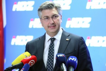 Plenković sasuo paljbu po Milanoviću, ali i je otkrio zbog čega je ministar Medved završio u bolnici