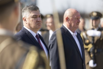 Anušić odgovorio Milanoviću: "Potpuno su nejasni njegovi motivi i potreba da iznosi klasificirane podatke"