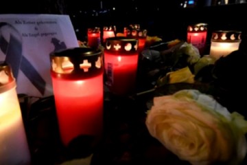 Uhićeni mladići koji su počinili UBOJSTVO KOJE JE ŠOKIRALO NJEMAČKU: Na božićnom sajmu pretučen na smrt pred suprugom