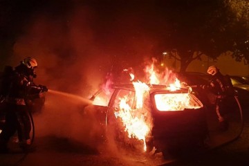 Noćna drama u Novom Zagrebu: Izgorjelo osam automobila