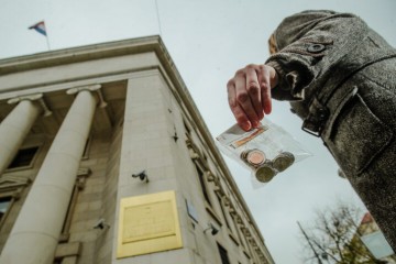 Od 1. siječnja moguće korištenje paketa besplatnih usluga u bankama