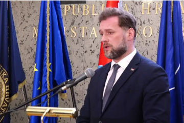 Ministar Banožić čestitao na prisezi 34. naraštaju ročnika: 'Budite uvijek Domovini vjerni'