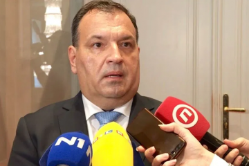 Ministar Beroš: Još ne namjeravamo proglasiti kraj epidemije