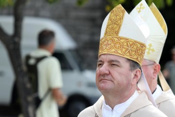 Mostarski biskup Palić: BiH nesređena kao Isusova domovina, a Europa želi zanijekati Božić