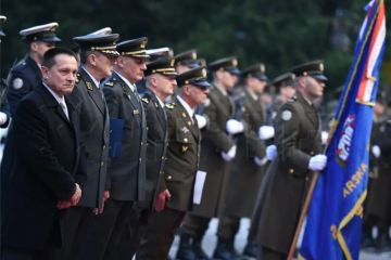 Predsjednik Milanović uručio izvanredna promaknuća vukovarskim braniteljima