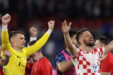 VATRENA PRESSICA  Petković: Bio bi sretan da Budimir Talijanima zabije dva gola...