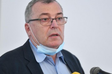 Capak: ‘Ako se cijepite AstraZenecom, vjerojatno nećete trebati nositi masku‘