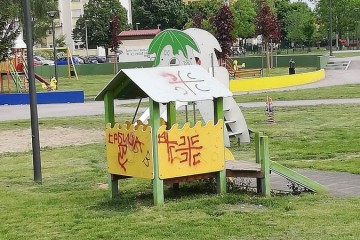 Je li itko kažnjen za četiri ćirilićna ‘S’ na dječjem igralištu u Borovu naselju u Vukovaru?