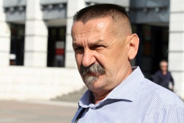 Optužbe protiv Pere Ćorića: Iz stranačkih prostorija ukrao KIP OCA DOMOVNICE, GOVORNICU, KUHINJSKI BLOK…
