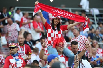NAVIJAČI HRVATSKE NISU BAŠ NAJSRETNIJI: Hrvatski dres je svetinja, a ovo zadnje im nije trebalo…
