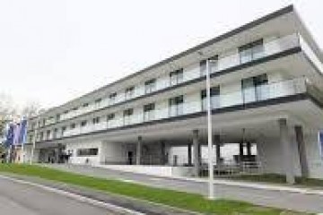 Likovni radovi Udruge Peski-Art krasit će Veteranski centar u Daruvaru