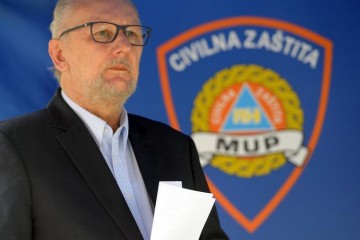 ZANIMLJIVE ROŠADE  ZATVORENA SJEDNICA VLADE Evo na koju dužnost je umjesto Božinovića imenovan Milošević