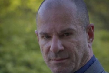 THOMPSONOV ODVJETNIK: ‘Ako se zabrani ‘zds’, HOS mora micati oznake sa grba, ali kotrlja se nešto puno veće’