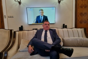 Dodik napustio inauguraciju dok je Komšić držao govor: “Hrvati ga nisu birali”