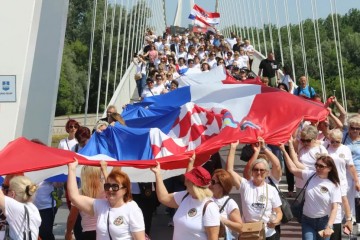 U Osijeku održan 7. susret braniteljica Domovinskog rata pod sloganom „Žena – majka – ratnica“