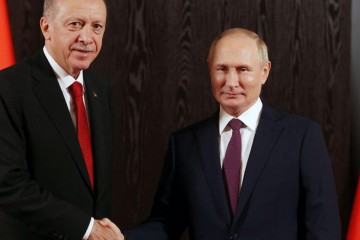 KAKAV NOŽ U LEĐA PUTINU ‘Čini se da mu je dosta rata, želi pregovarati, ali jasno sam mu rekao - moraš im vratiti sve!‘