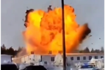VIDEO Sedam ozlijeđenih u napadu dronom usred Rusije. Izbila je i velika eksplozija
