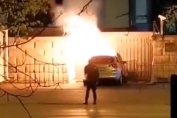 Autom punin eksploziva se zabio u rusko veleposlanstvo – evo zašto se odlučio na samoubilački pohod!