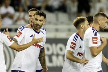 SHNL Hajduk  bolji od Lokomotive, ozljedio se Livaja