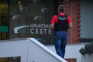 Uskok je objavio detalje optužbi koje   stavlja na teret  Josipu i Zoranu Škorić, te Sandi Bajtl