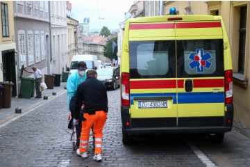 ‘MALO SAM SI SPILA’ Tehničar hitne pomoći nokautirao pijanu pacijenticu Žaklinu