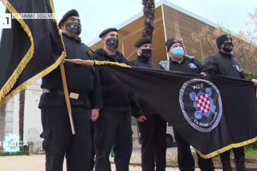 Davor Dijanović u Bujici: “Na djelu je topnička medijska priprema za zabranu znakovlja HOS-a, a četništvo se tolerira! To je perverzna inverzija!“