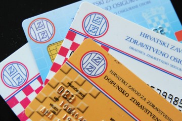 NOVOGODIŠNJA ČESTITKA HZZO-a  Od veljače poskupljuje dopunsko zdravstveno osiguranje