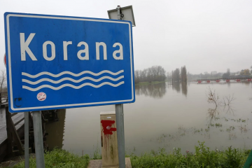 JOŠ JEDNA TRAGIČNA SMRT Pronađeno tijelo migranta u Korani, s trojicom muškaraca pokušao prijeći rijeku