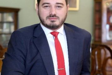 Milanović Litre o vezi eko aktivizma stranke Možemo s eksploatacijom djece u Kongu