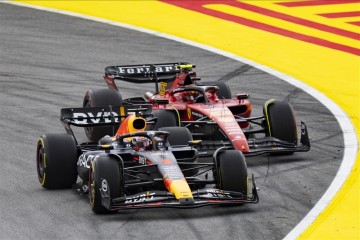 FORMULA 1  Max Verstappen uvjerljivo slavio na VN Španjolske, na postolju završila i oba Mercedesa