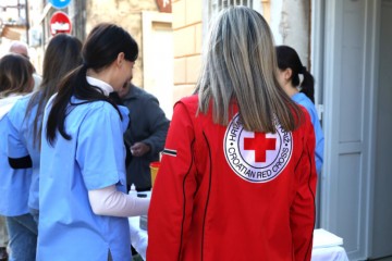 Komora medicinskih sestara osudila kašnjenja plaća za 83 zaposlenih