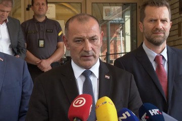Ministar Medved smiruje tenzije: ‘Čuo sam se s Vučemilovićem, naša snaga je u zajedništvu‘