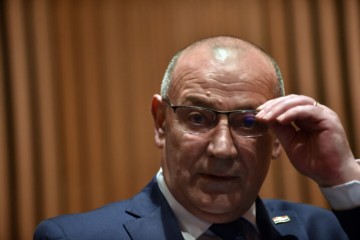 Ministarstvo  branitelja objavilo je nove mjere za poticanje zapošljavanja branitelja i članova njihovih obitelji