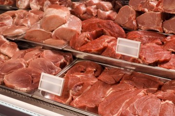 “Imamo najnižu cijenu svinjetine u EU, a uvozimo je iz Njemačke. Tko je tu lud?”