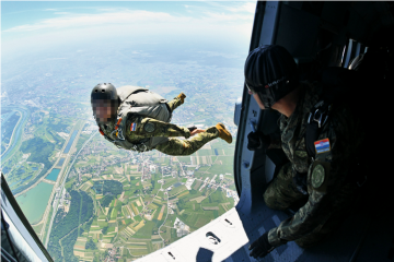 Napredna padobranska obuka u Zapovjedništvu specijalnih snaga