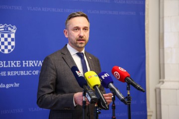 Piletić: Štrajk zaposlenima u obrazovanju neće biti plaćen!