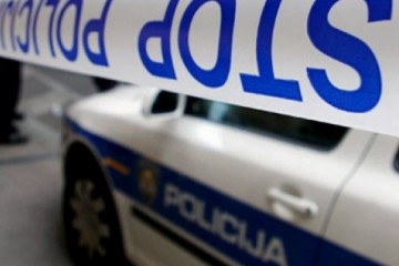 Pucnjava u Maksimiru: Oštećena dva automobila i stan, policija traga za počiniteljem