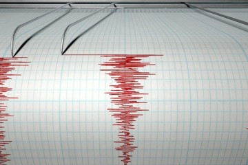 JADRAN SE SINOĆ TRESAO: Četiri potresa kod Hvara, osjetili se i u makarskom primorju i na više otoka