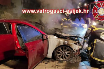 Bivšem sucu Vučemiloviću su zapalili dva auta u Osijeku!