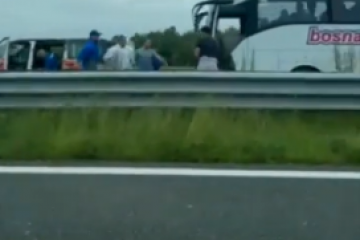 Nevjerojatni prizori na autocesti: Snimka tučnjave kod Rugvice šokirala javnost