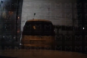 Dron udario u stambenu zgradu u Sankt Peterburgu: Trebao je napasti naftno postrojenje?