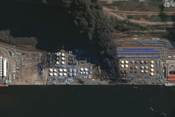 Napad dronovima na sjeverozapad Rusije: Pogođena strateška luka i škola, troje ozlijeđenih