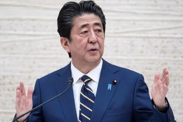 Shinzo Abe preminuo u bolnici nakon što je upucan u Japanu