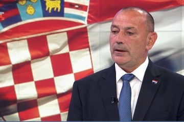Ministar hrvatskih branitelja Tomo Medved na obilježavanju Dana branitelja Brodsko-posavske županije