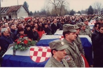 33 GODINE OD POKOLJA U TOVARNIKU - MASOVNI ZLOČIN KOJI SE NE ZABORAVLJA