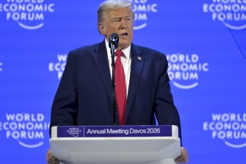 Trump u Davosu: Traži prodaju Grenlanda, kojeg je zamijenio s Islandom, vrijeđa i omalovažava. Zajebavate nas godinama