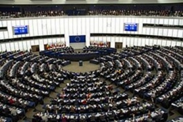U Hrvatskoj se o Rezoluciji EP koja osuđuje komunizam šuti već gotovo 6 godina, a napada se Thompsona i njegovu publiku!